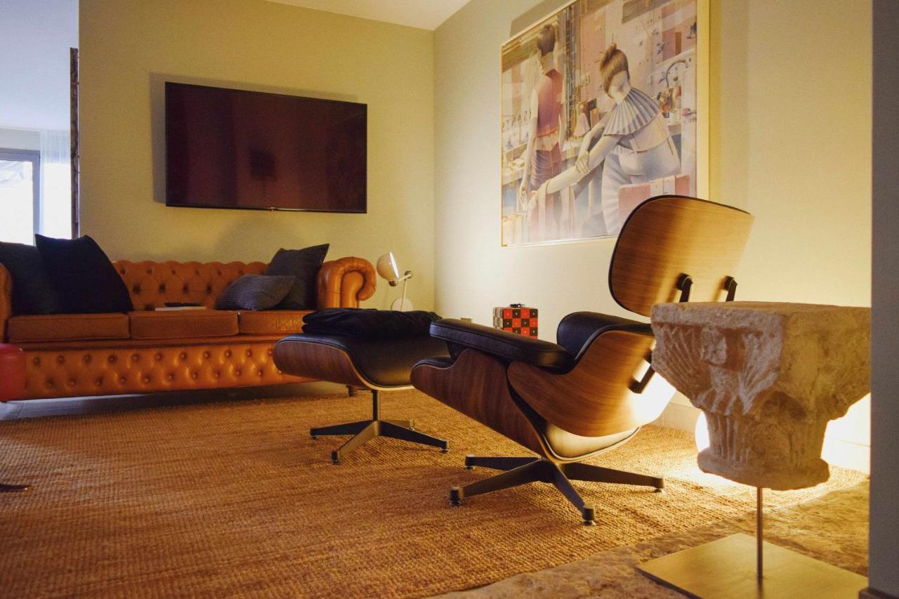 Keldomenech Bed&Art Luxury Apartment For Art Lover Besalú Exterior foto