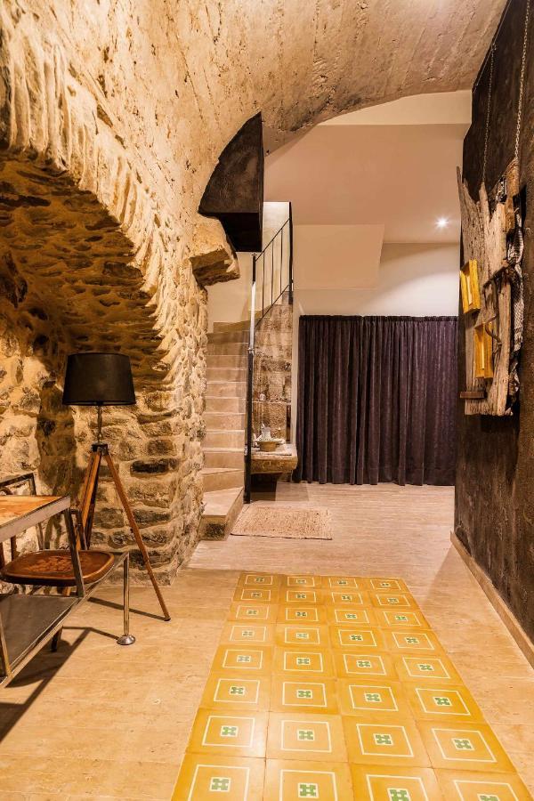 Keldomenech Bed&Art Luxury Apartment For Art Lover Besalú Exterior foto